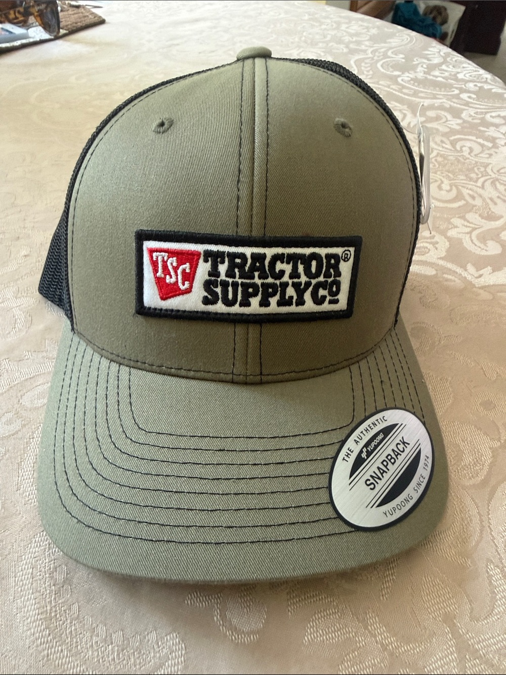 NWT Tractor Supply Co. Mesh SnapBack Cap Olive Black New